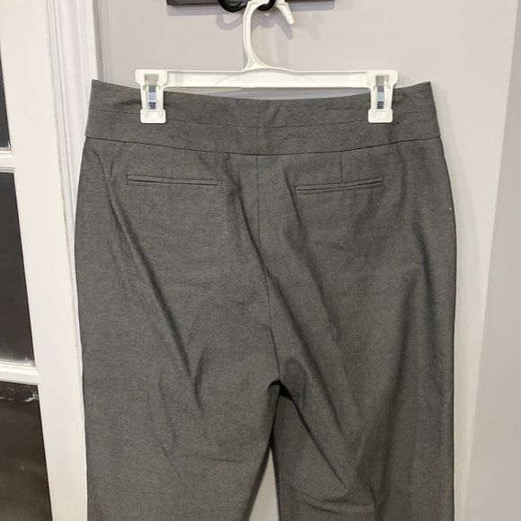 Ladies size 10 Kenneth coke dress pants. Wide leg - Picture 3 of 3